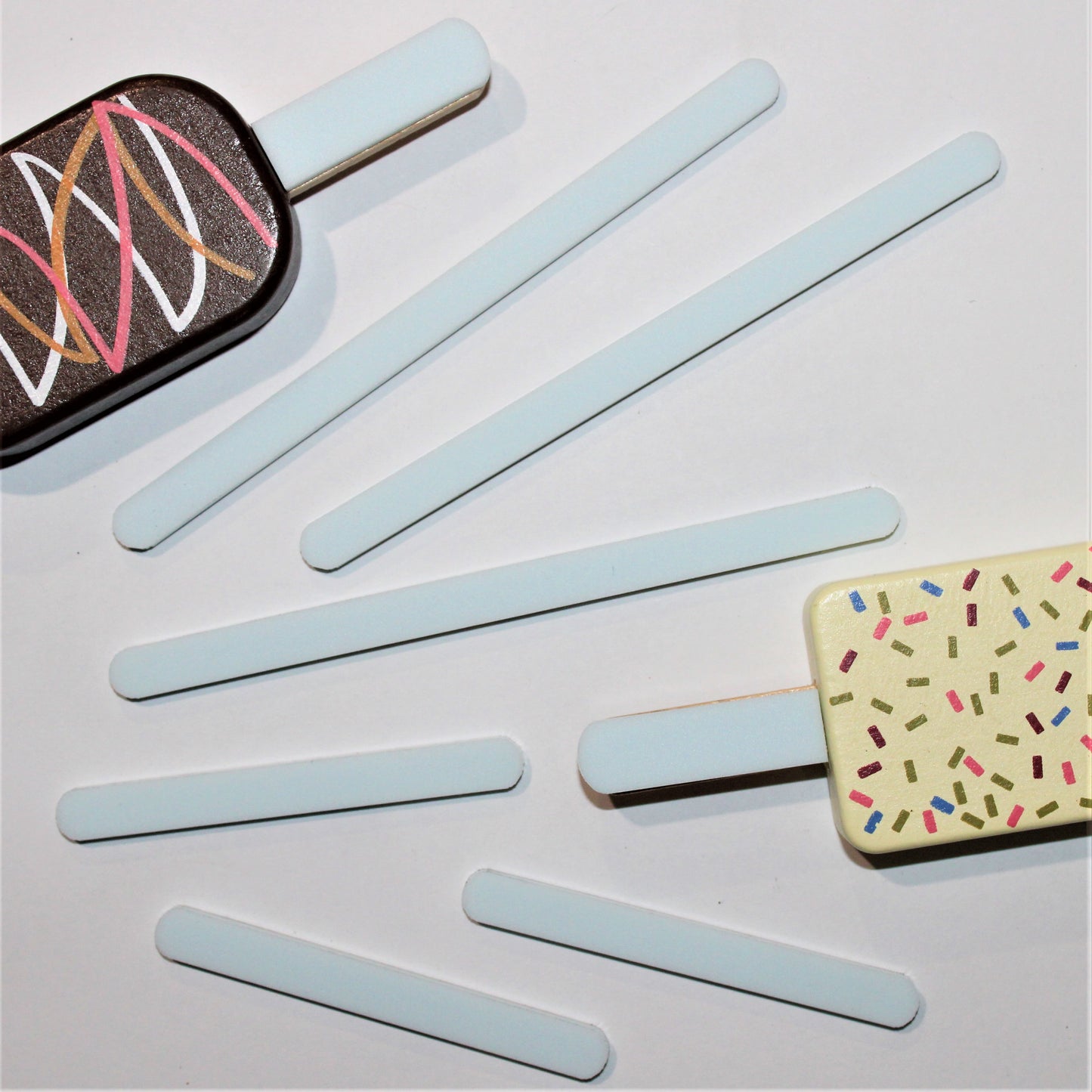 Acrylic Cakesicle Stick (choose colour)