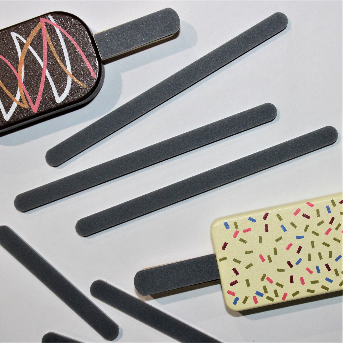 Acrylic Cakesicle Stick (choose colour)