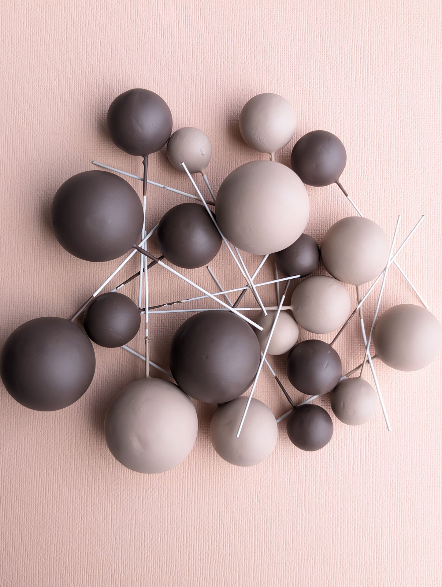 Brown_Latte Faux Ball Set