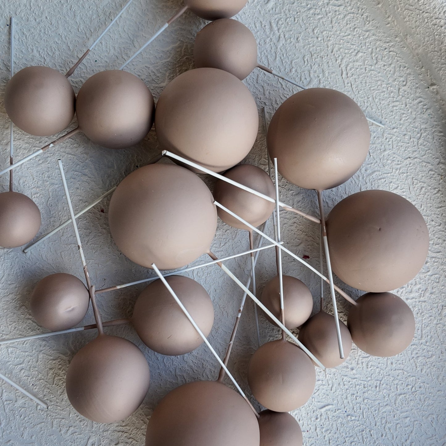 Latte Matte Faux Ball Set