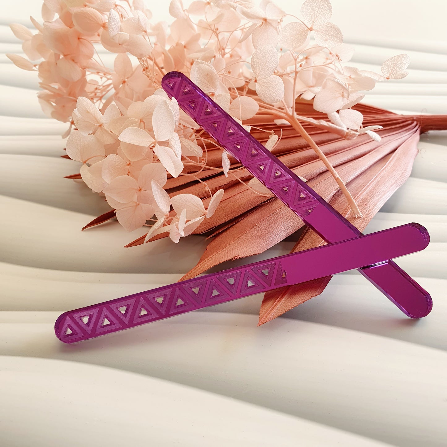 Elegant Triangle (pick colour) Acrylic Cakesicle Stick