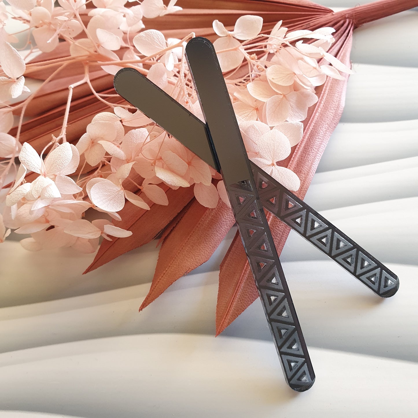 Elegant Triangle (pick colour) Acrylic Cakesicle Stick