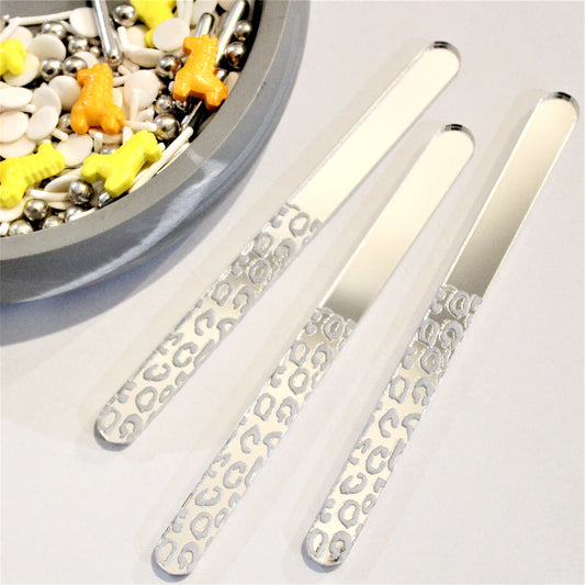 Elegant Leopard Print (pick colour) Acrylic Cakesicle Stick